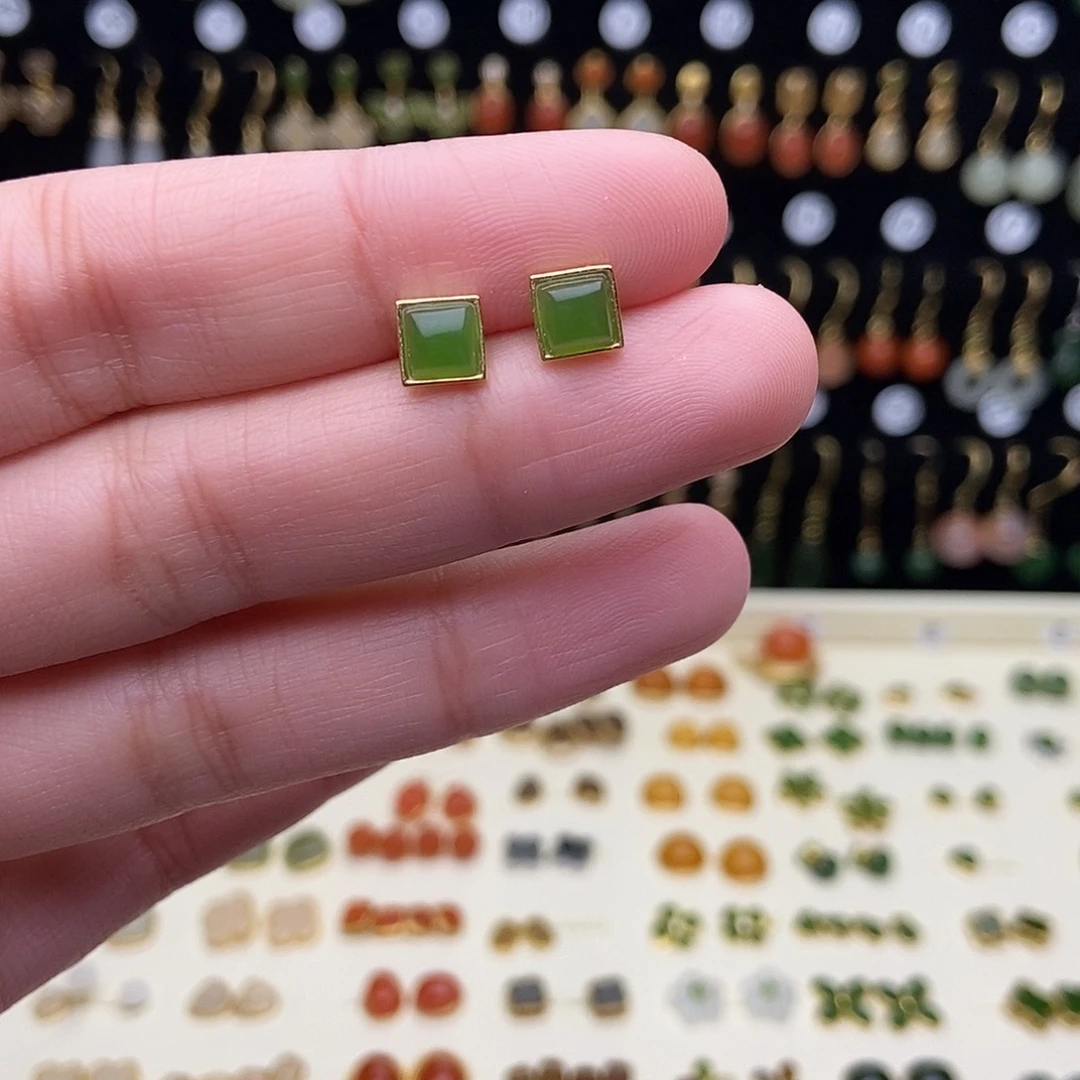 和田玉银S925镶嵌耳饰