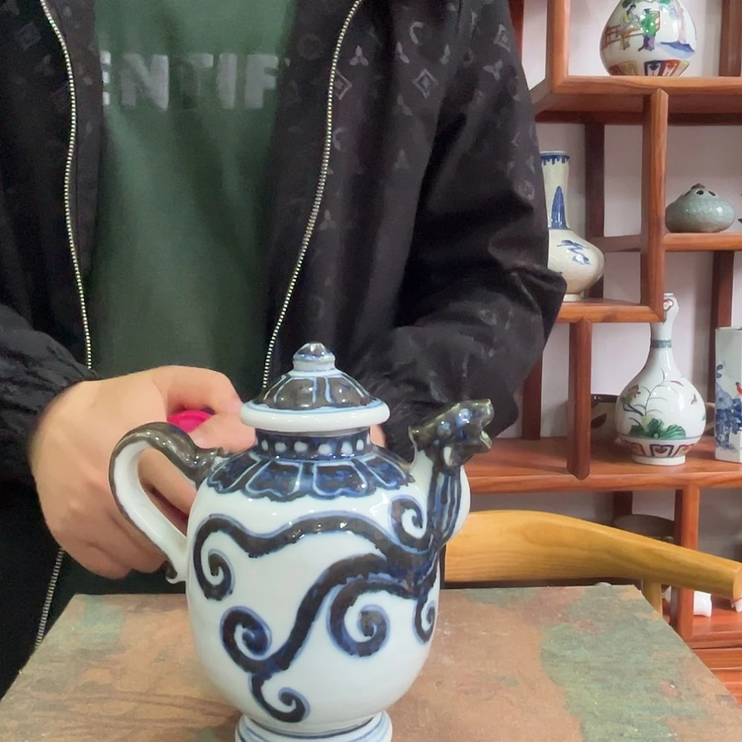 摆件青花瓷器摆件