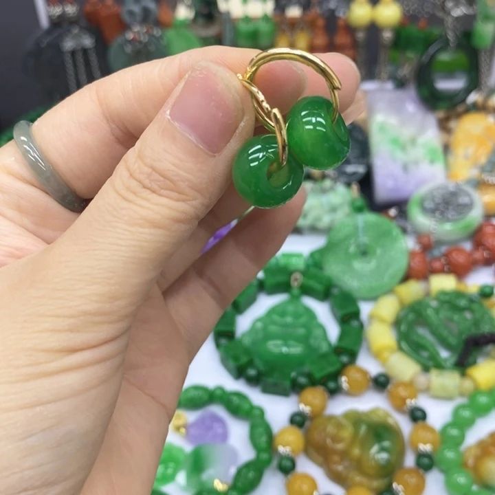 翡翠未镶嵌颈饰耳坠27