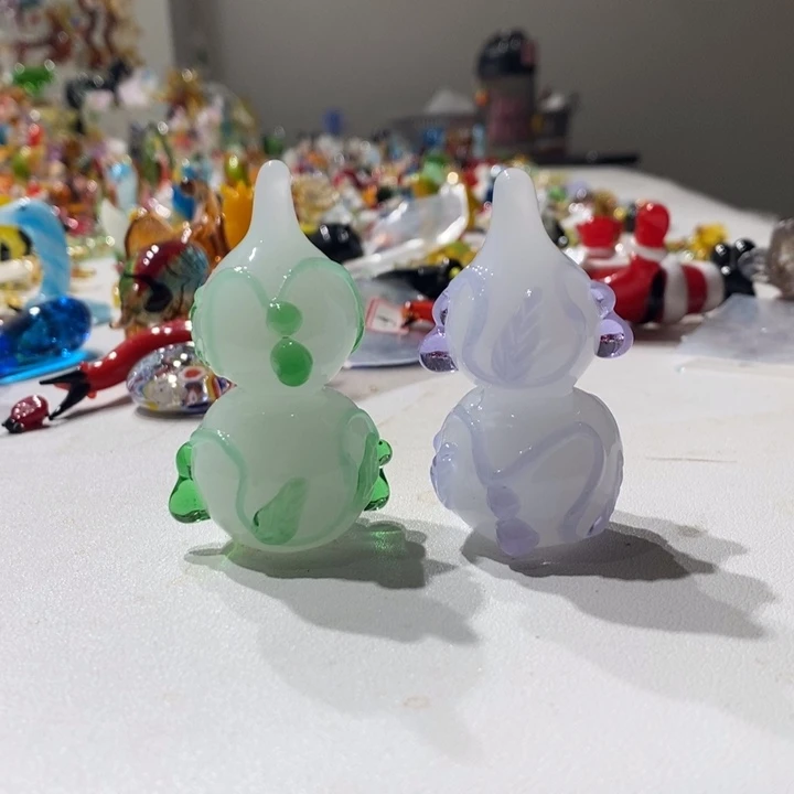 琉璃手工艺品百*花琉璃他小心翼翼