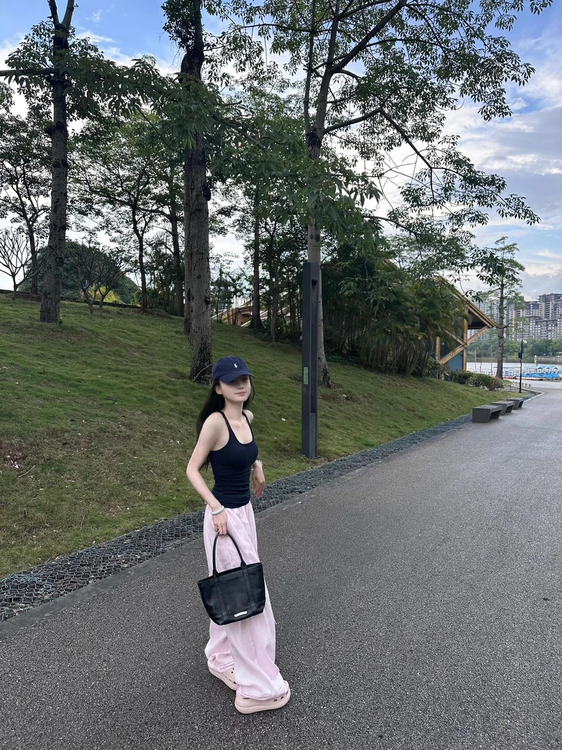 夏季新款洋气衣服女辣妹纯欲风吊带背心显瘦露背上衣休闲长裤套装