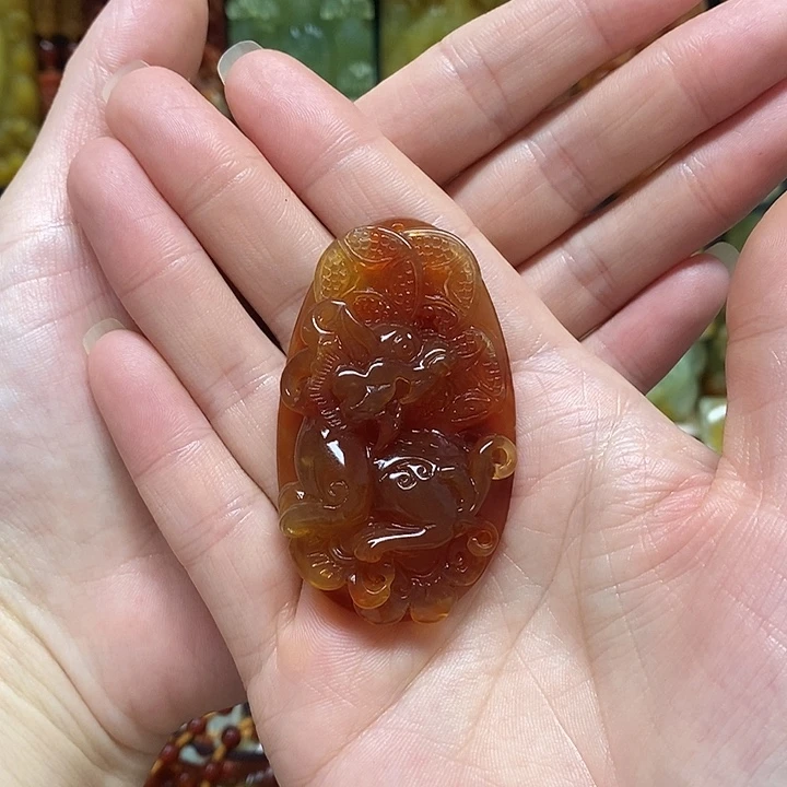 剑****未镶嵌岫玉吊坠(赠链)