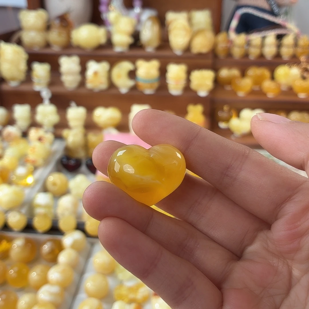 琥珀未镶嵌珠宝奇石屁桃