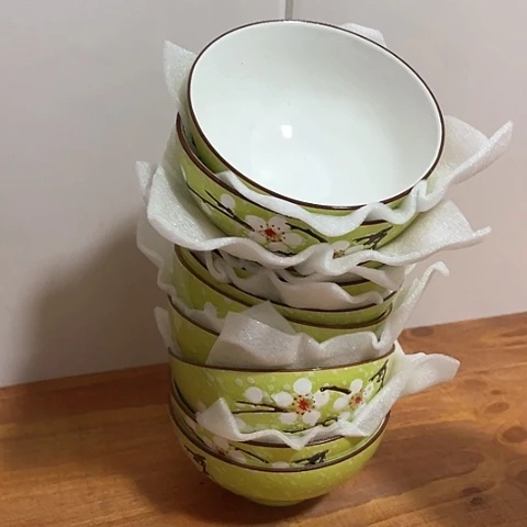 微瑕，不能明火，口径11.5高5，10个碗