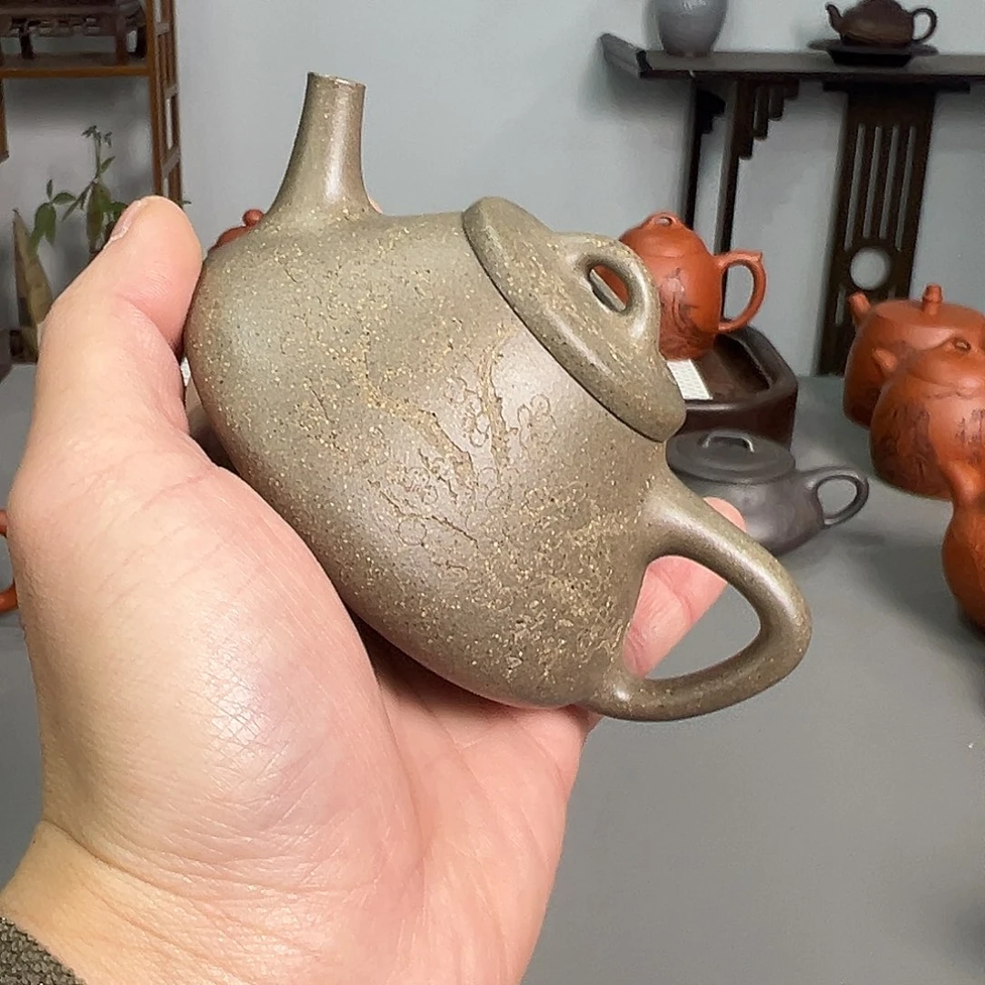 茶壶紫砂松华青段子冶刻绘