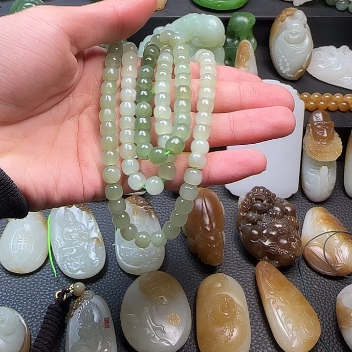 和田玉未镶嵌手链