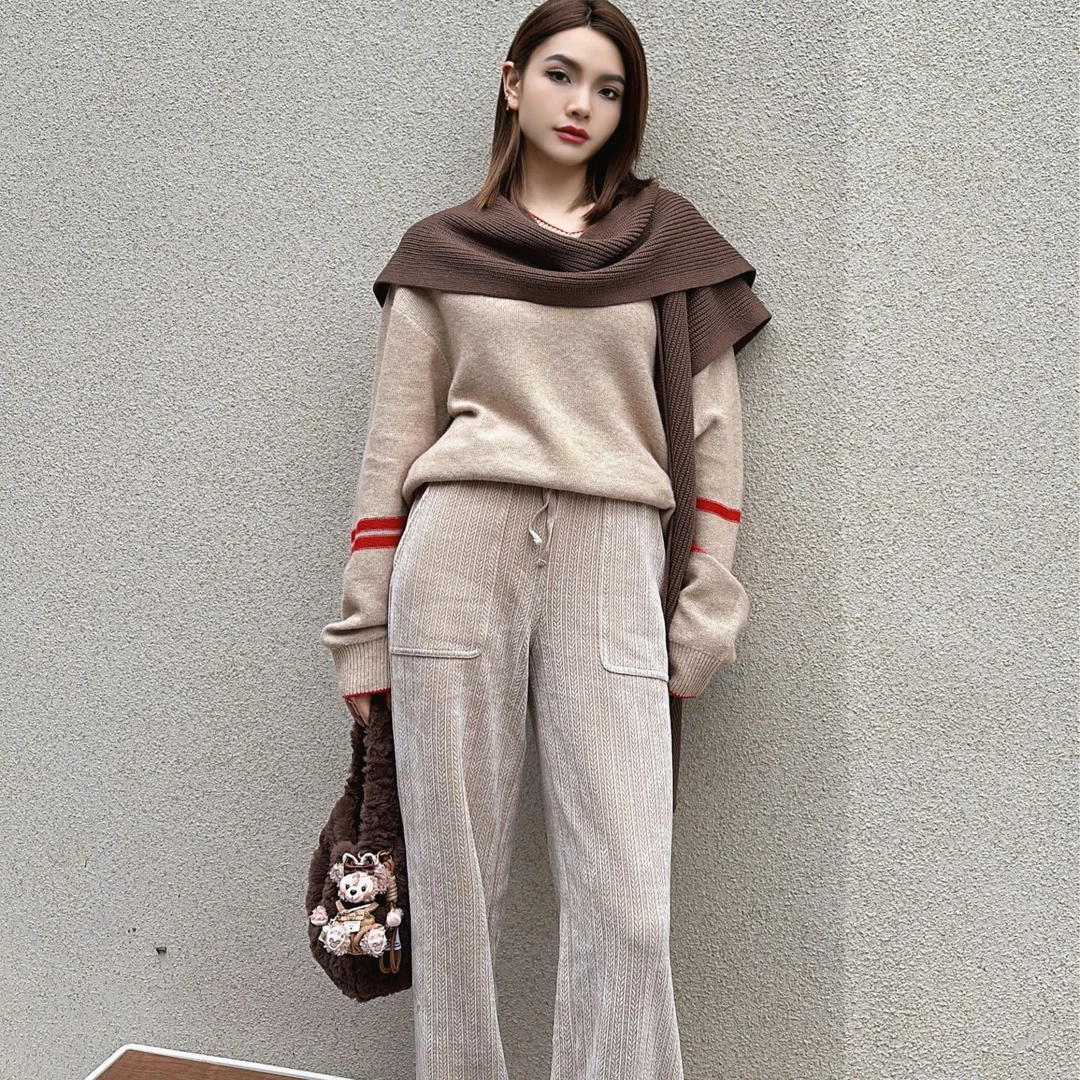 AMASS/阿玛施秋冬新款百搭休闲显瘦加绒直筒裤5100386