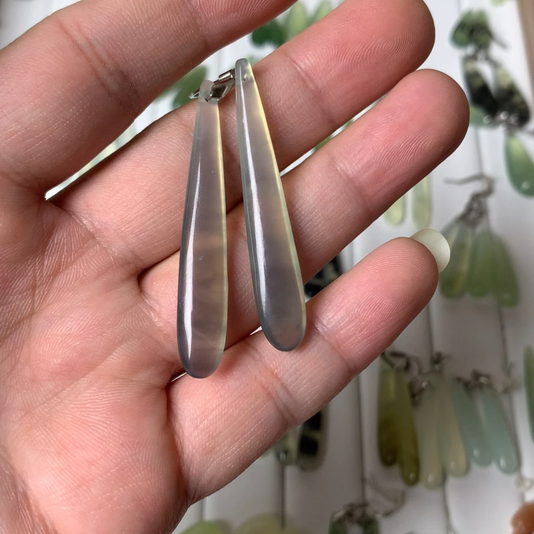 蛇纹石玉耳环未镶嵌念*壹