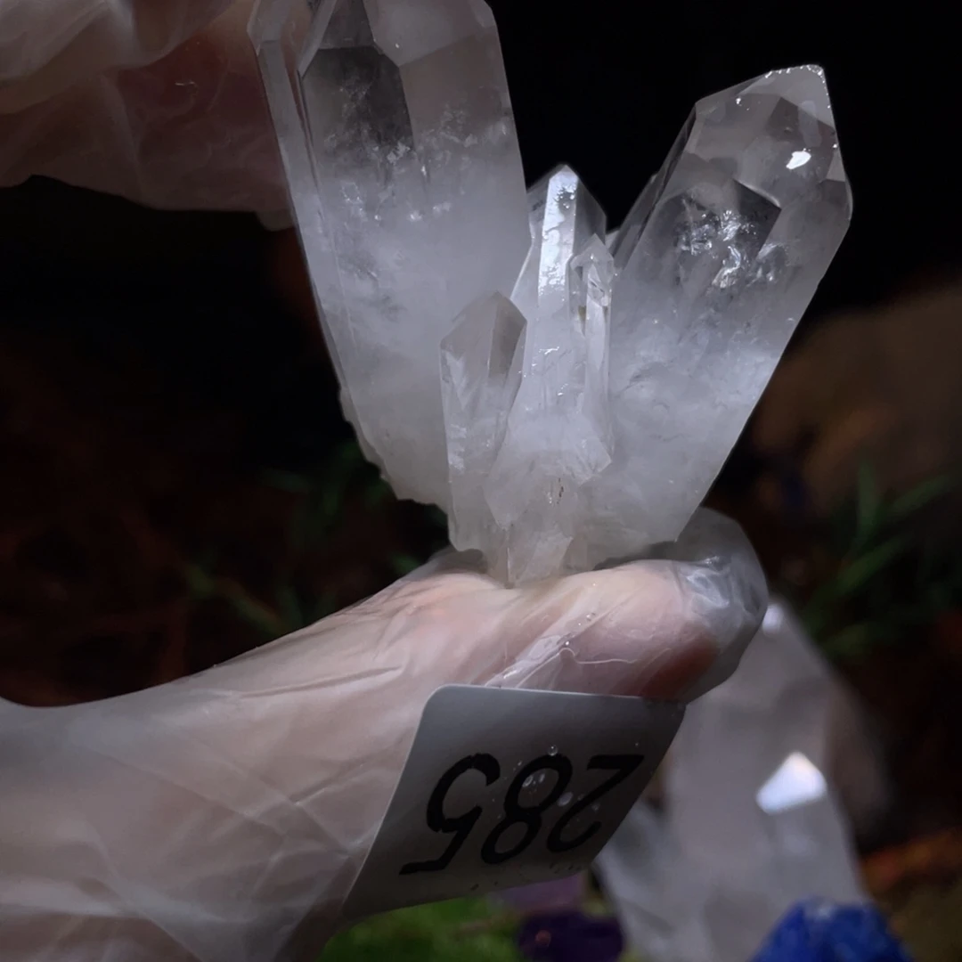 未镶嵌水晶珠宝半成品