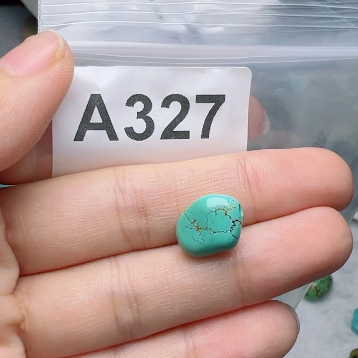 洋***使南红玛瑙未镶嵌珠宝奇石