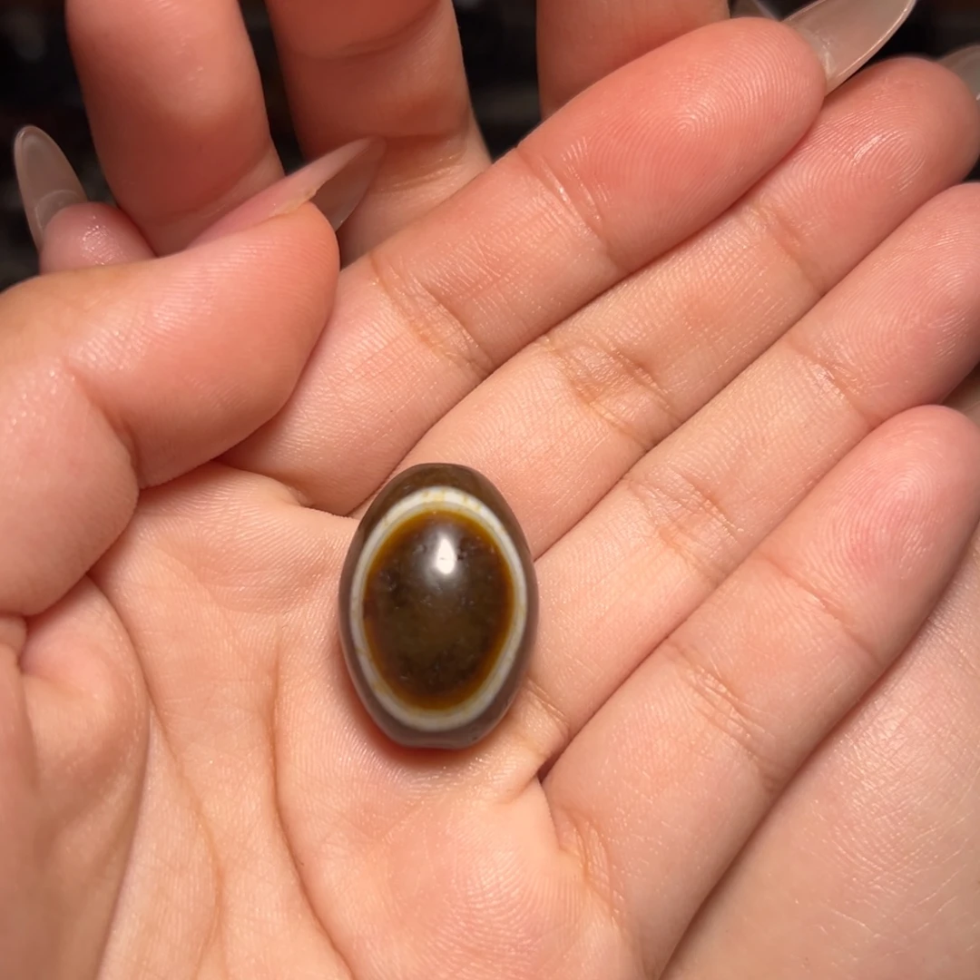 玛瑙/玉髓未镶嵌珠宝奇石