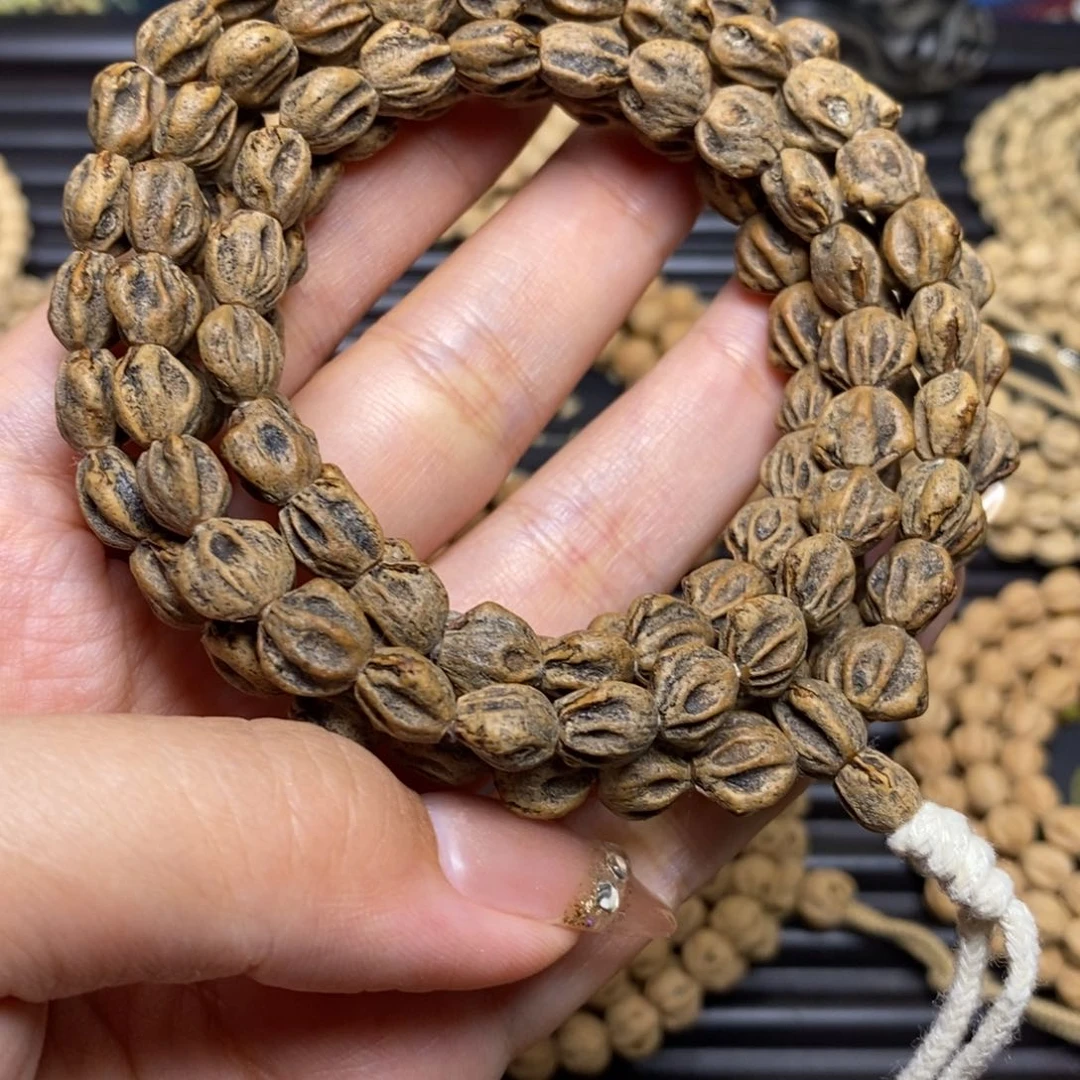 柏香籽/百香籽吊坠?****·