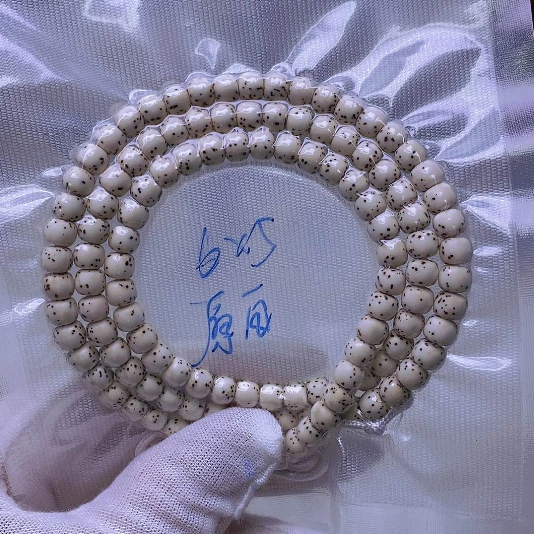 星月菩提手串原白