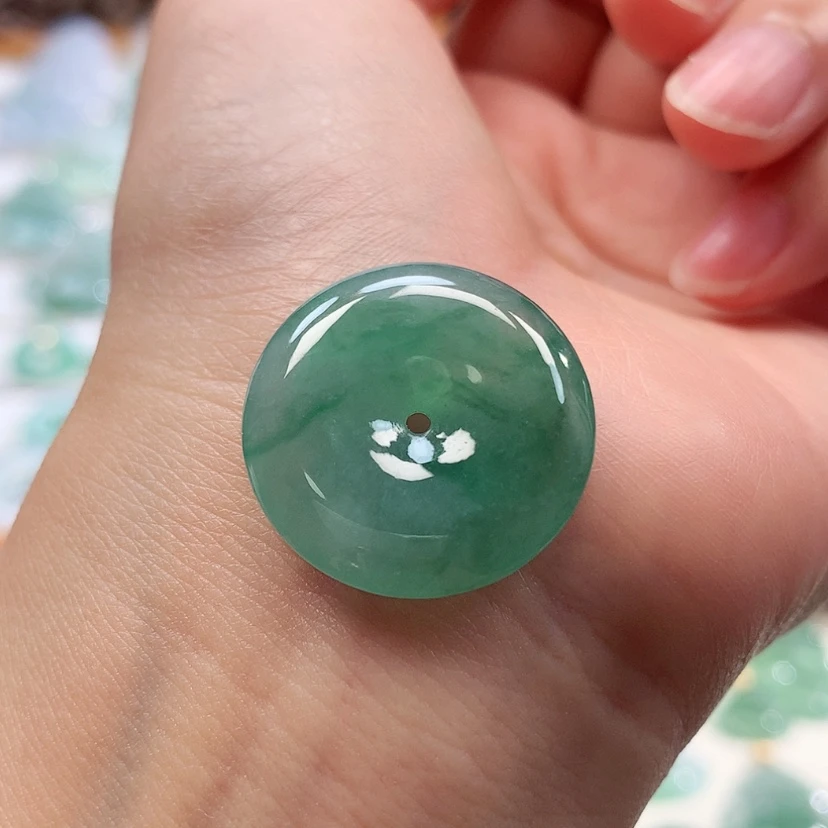 【闪购商品】翡翠未镶嵌吊坠(不含链)