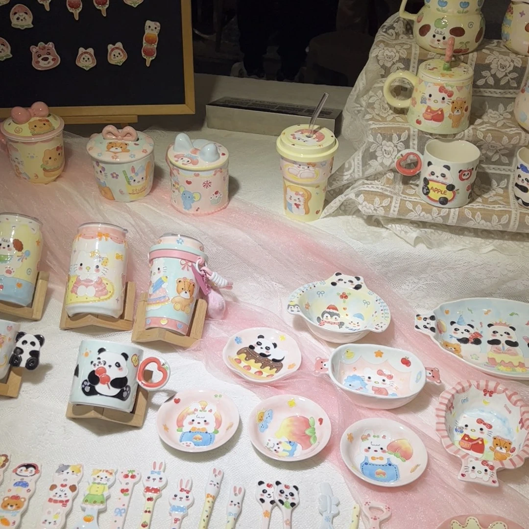 瓷片8823一起逛集市啦