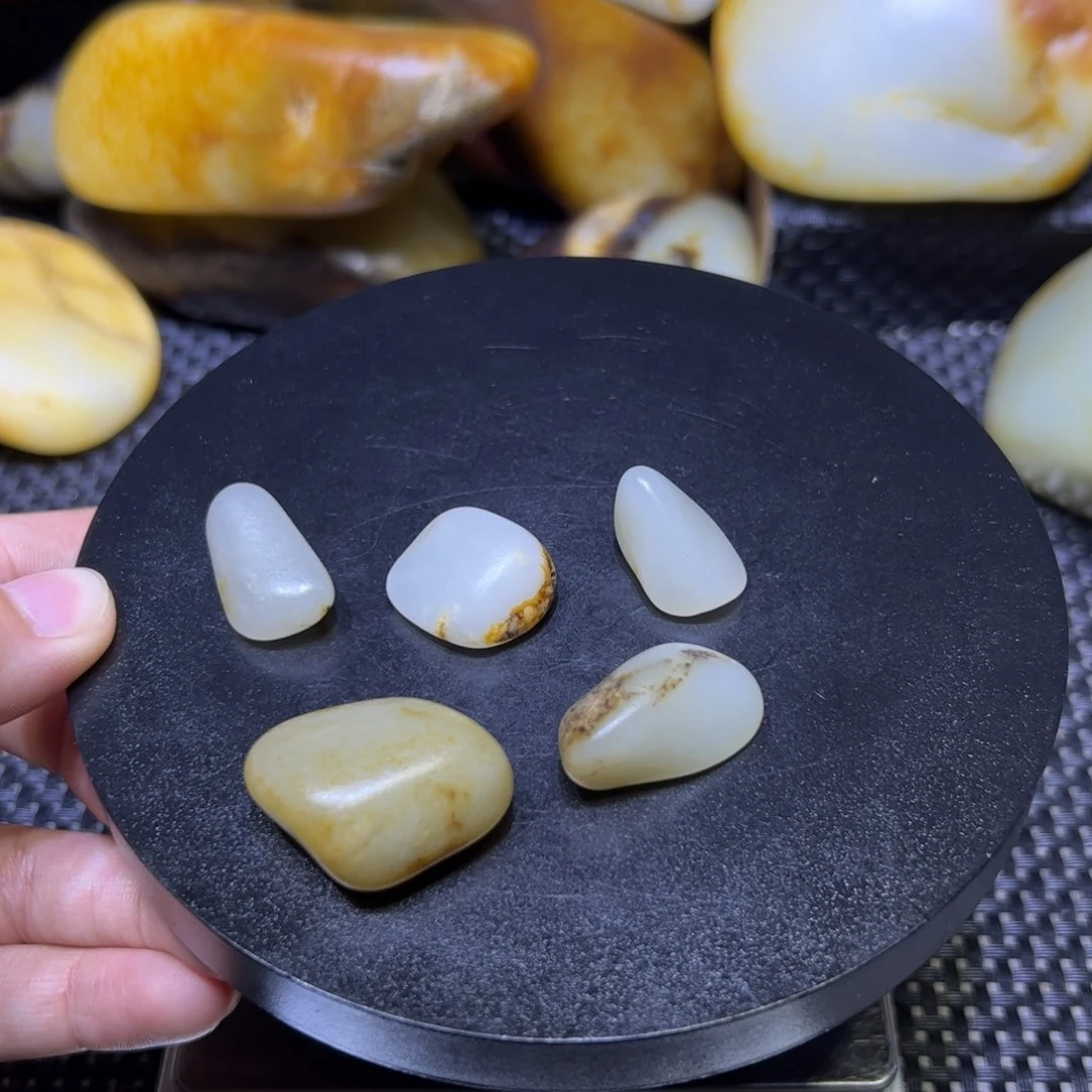 和田玉（子料）未镶嵌颈饰35克