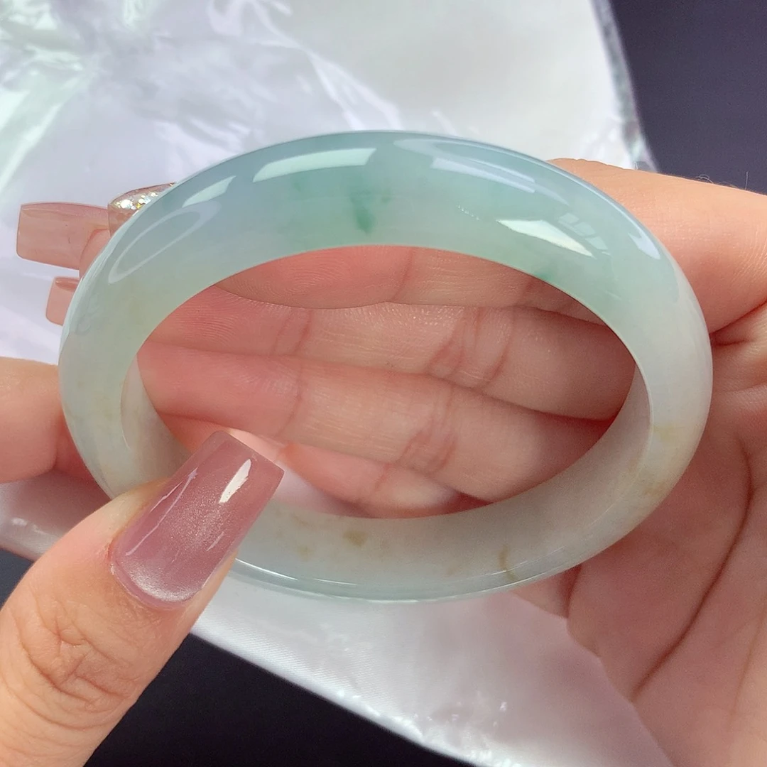 【闪购商品】翡翠手镯未镶嵌a 131755