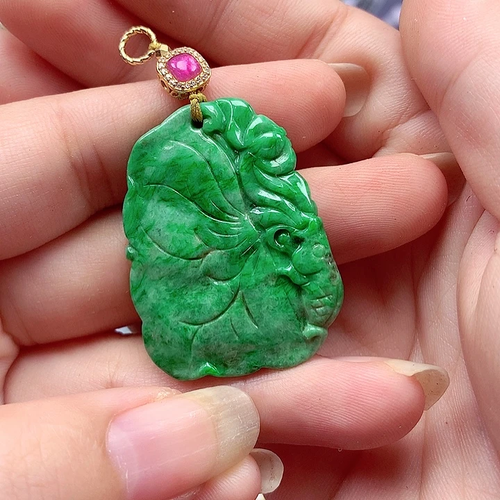 翡翠银S925镶嵌颈饰翡翠