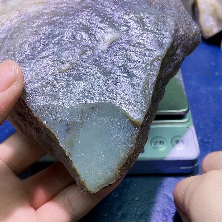 和田玉（糖玉）未镶嵌珠宝半成品