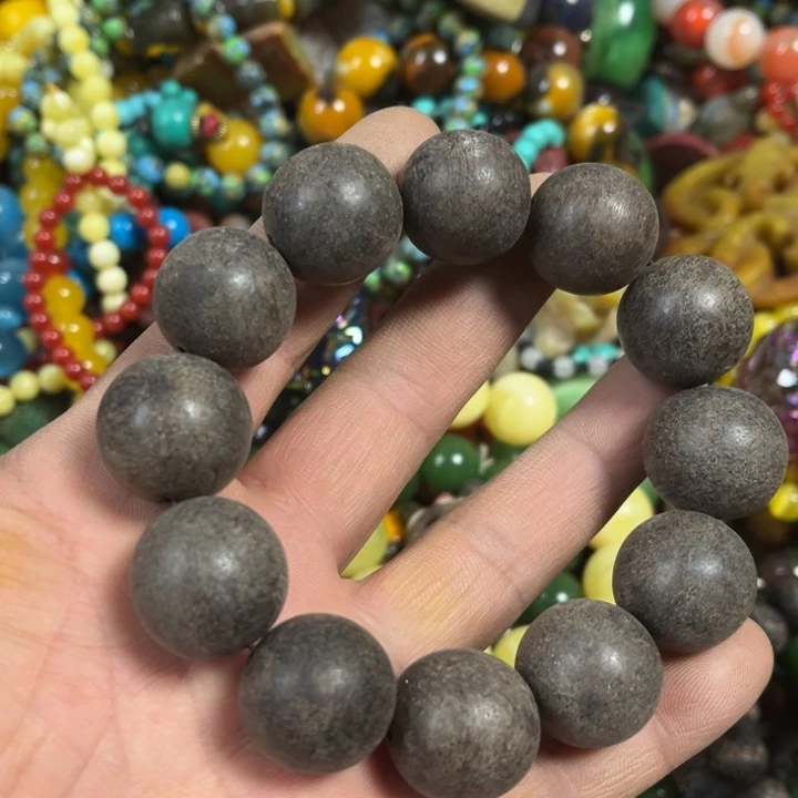 未镶嵌和田玉（糖玉）挂件