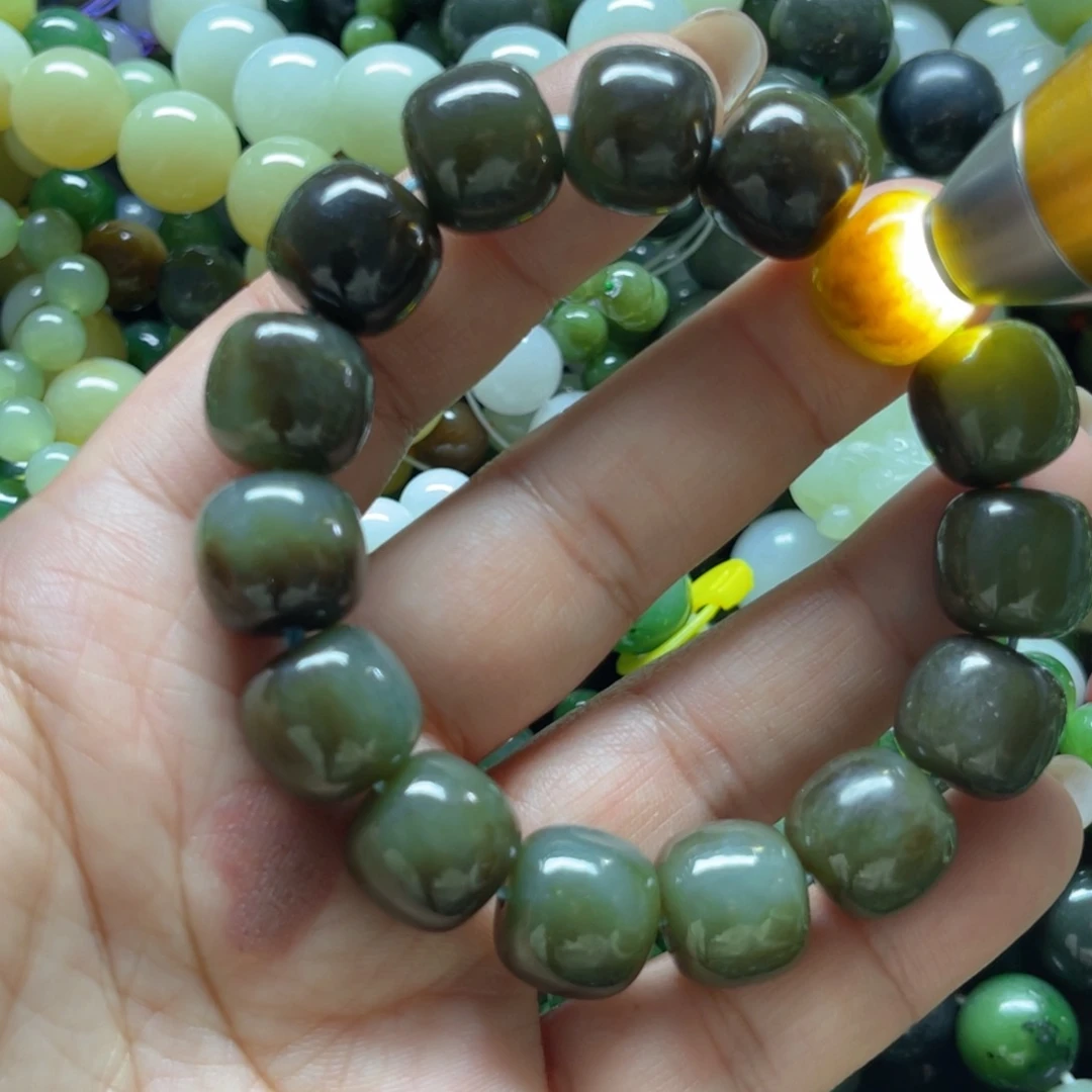 和田玉手链未镶嵌