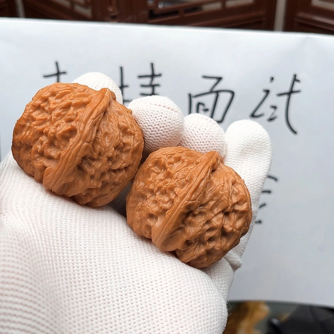 吊坠文玩核桃三角白