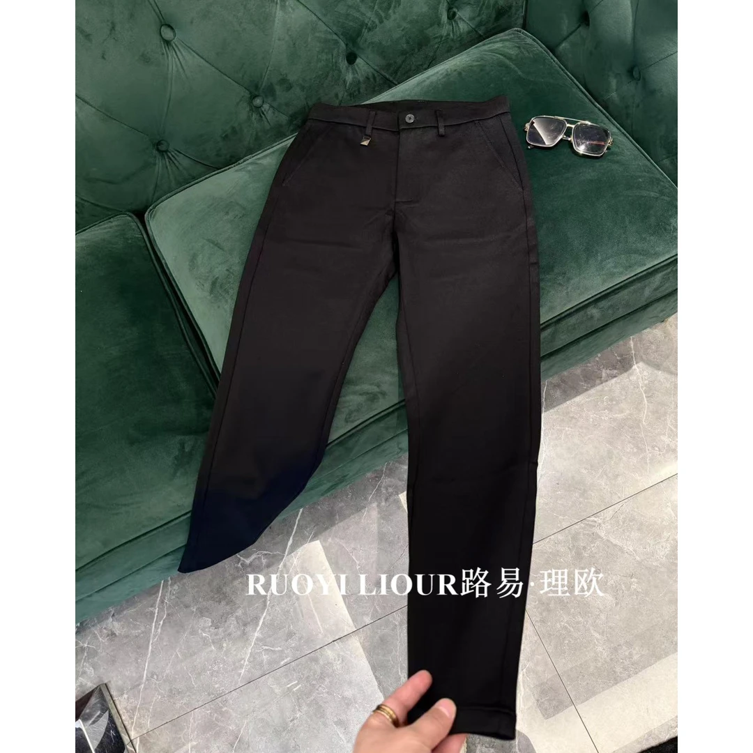 【路易理欧】欧货时尚潮流街头纯色休闲百搭男士牛仔裤28535