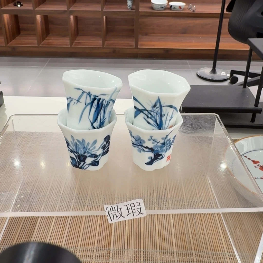 釉下手绘茶具微瑕