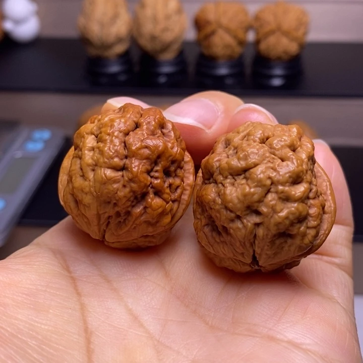 文玩核桃把件血舍利29