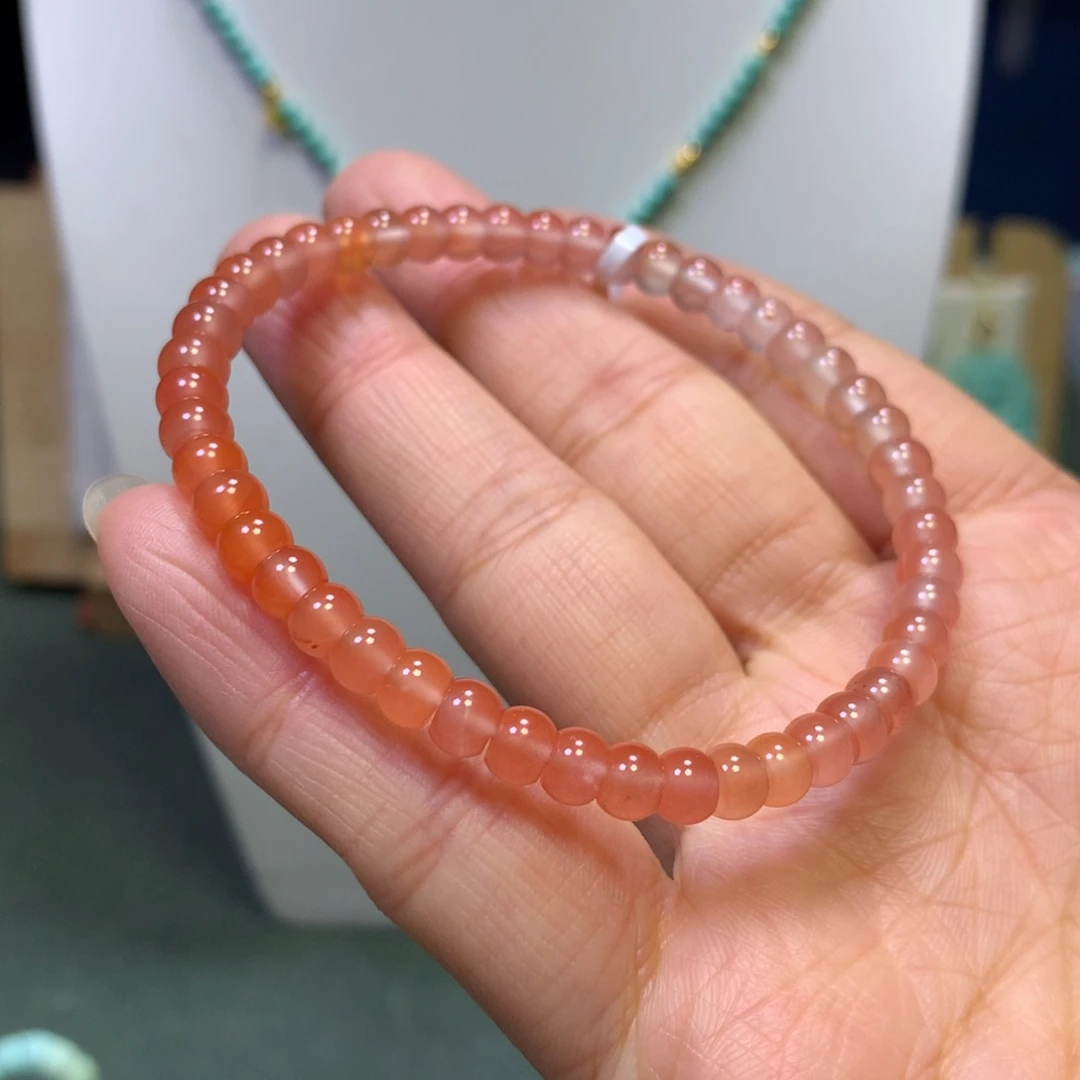 南红玛瑙手链未镶嵌