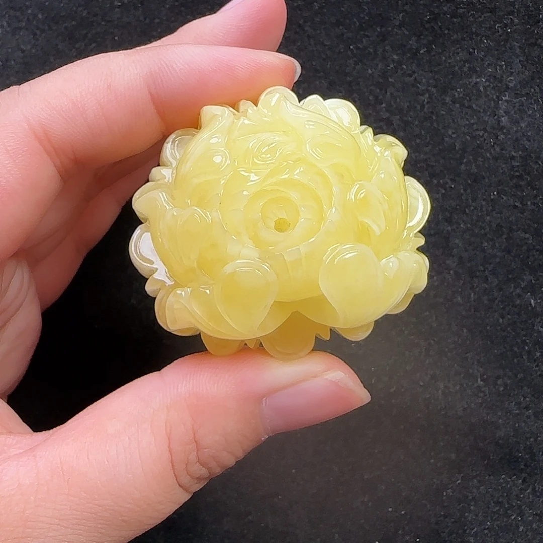 蜜蜡未镶嵌珠宝奇石