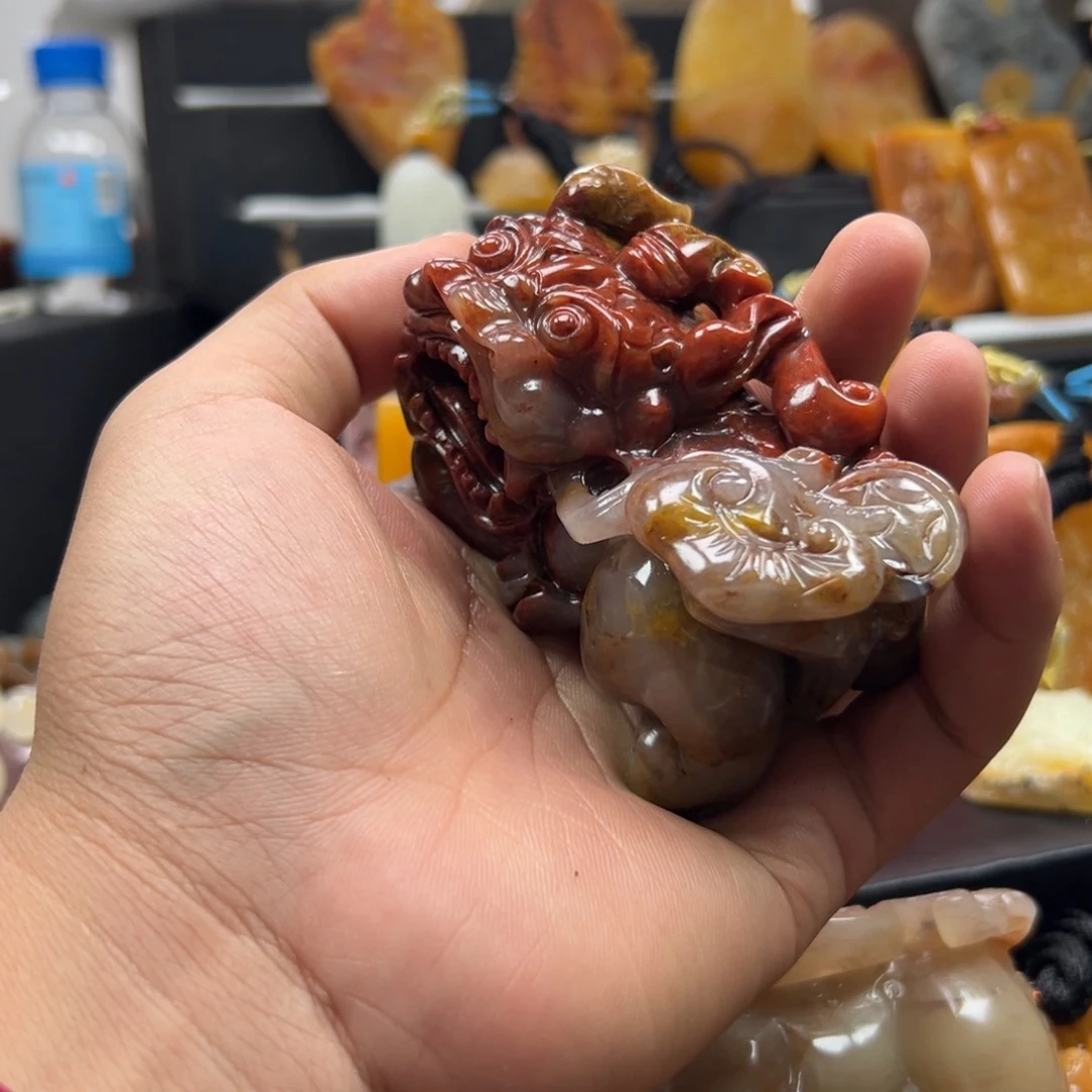 石英质玉（黄龙玉）未镶嵌多选发其一