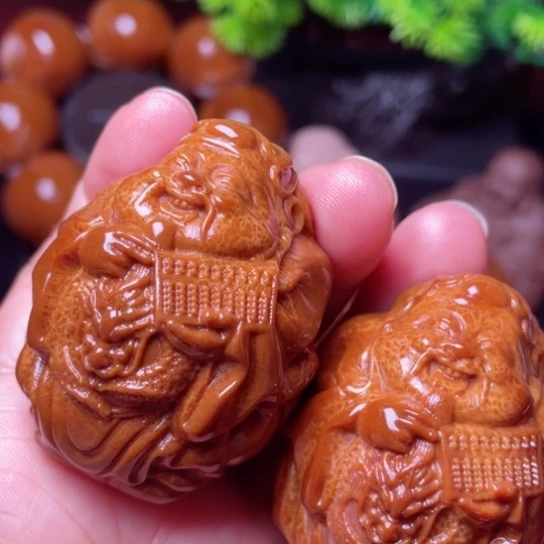 【闪购商品】手串/手链橄榄核40左右龙财手球