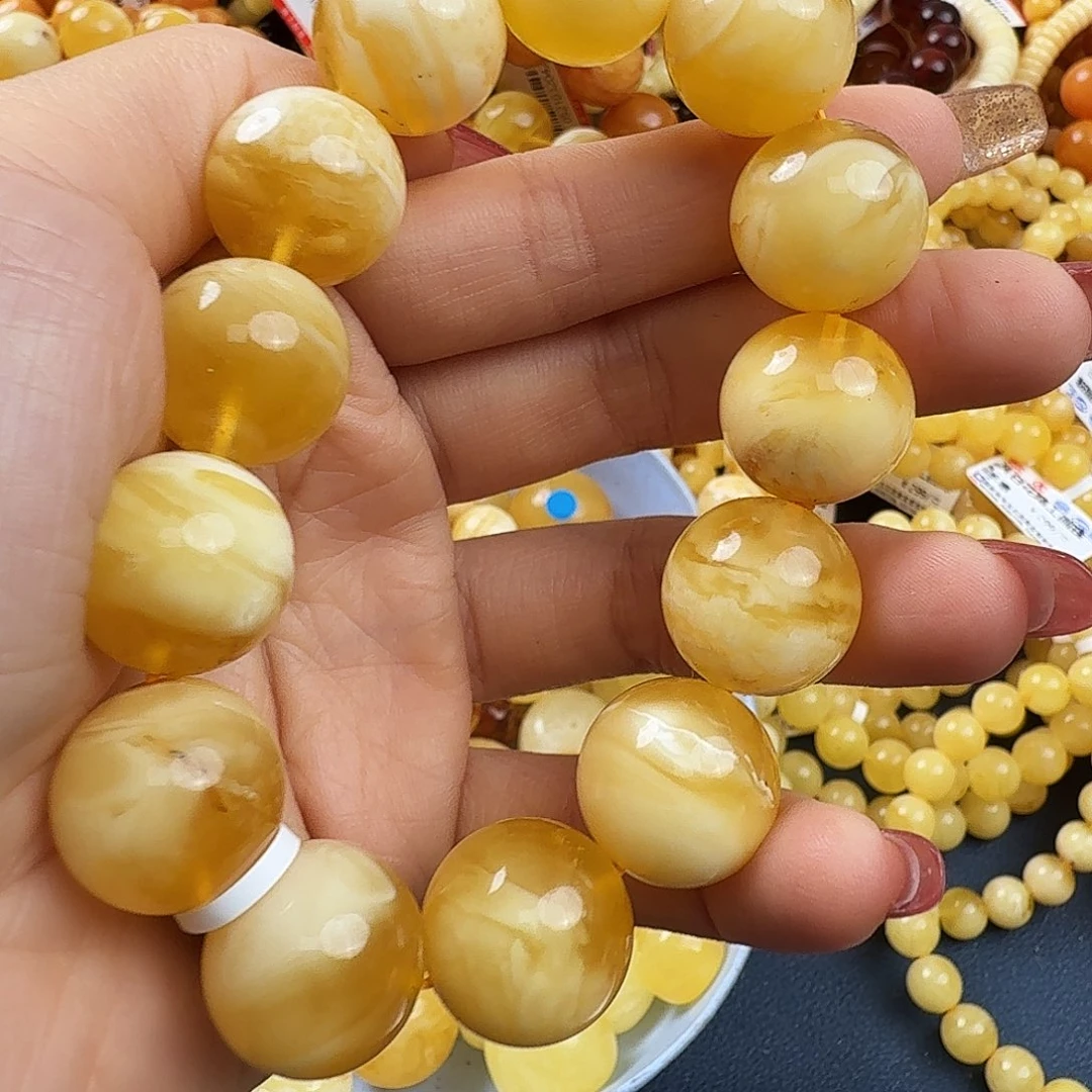 琥珀未镶嵌珠宝奇石