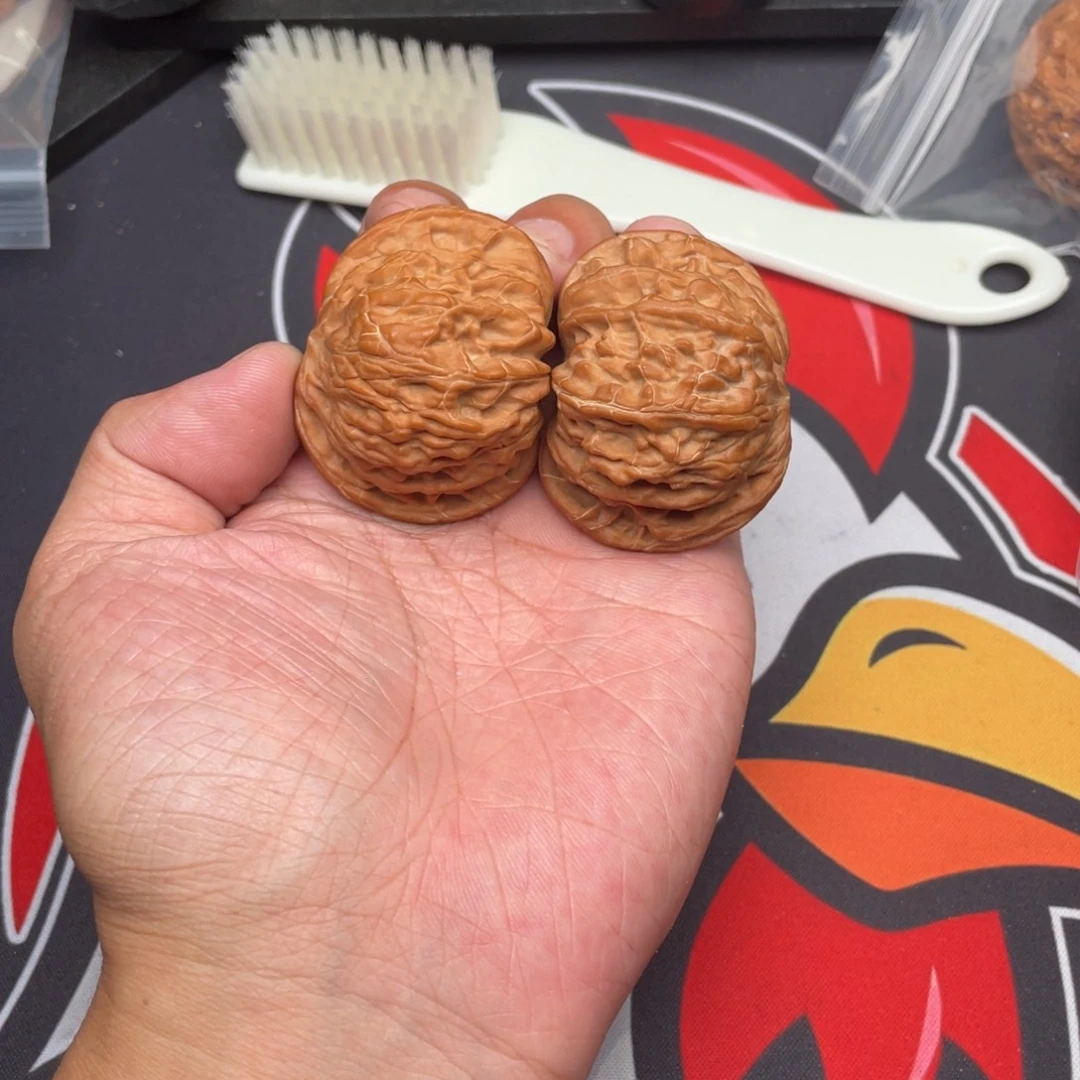 吊坠文玩核桃蝴蝶磨盘