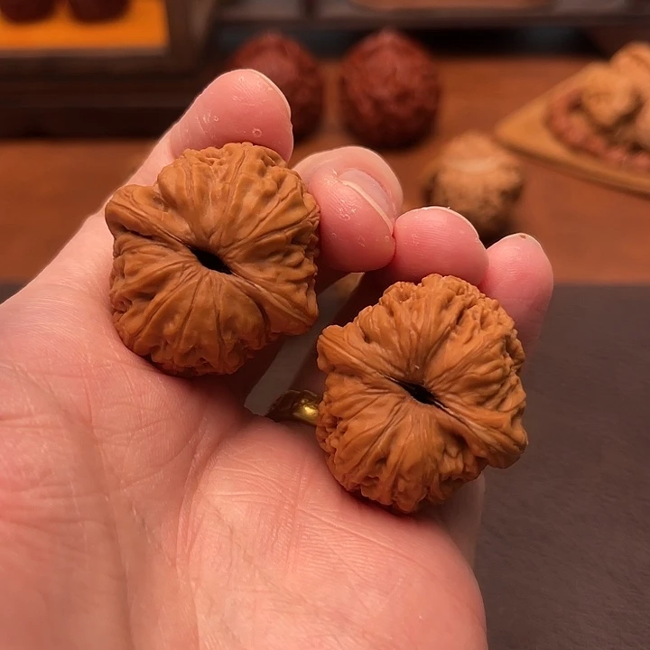 吊坠文玩核桃元宝36微修