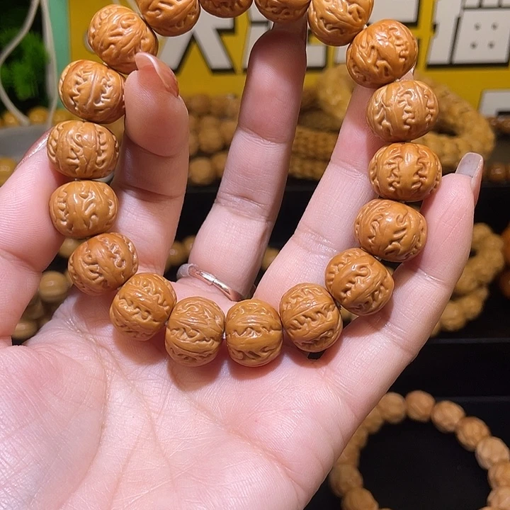 猴头核桃手串猴头