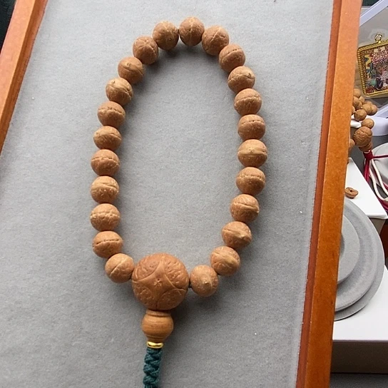 1***3凤眼菩提把件保尼泊尔保同树