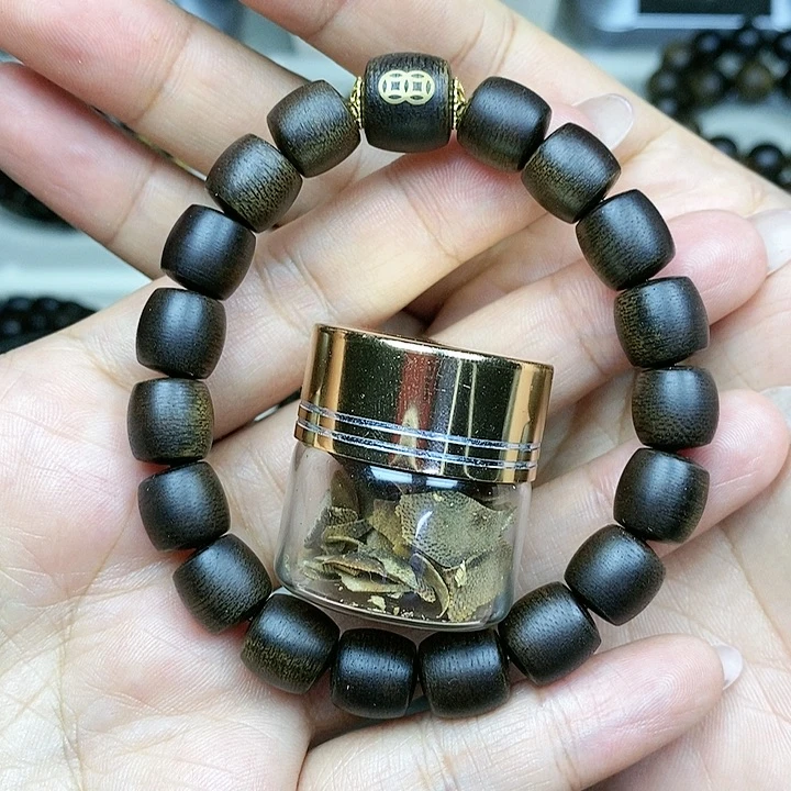 沉香碎屑沉香越南芽庄白棋楠