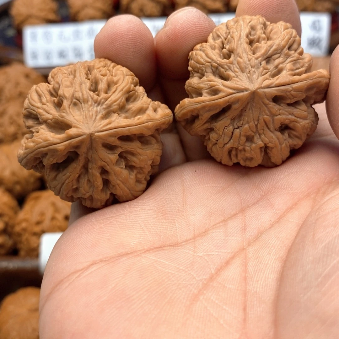 吊坠文玩核桃40尺 全品大粗筋 50