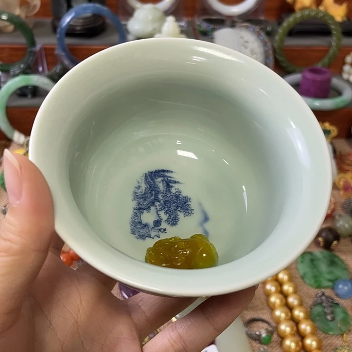 华***尤杯精美雕刻物件物件