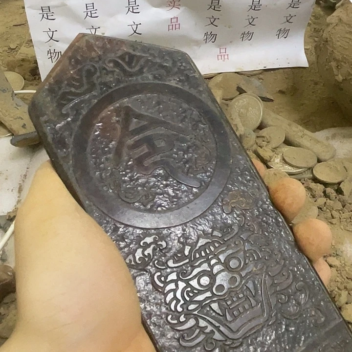 未镶嵌啊啊啊啊啊啊啊啊啊硅化玉