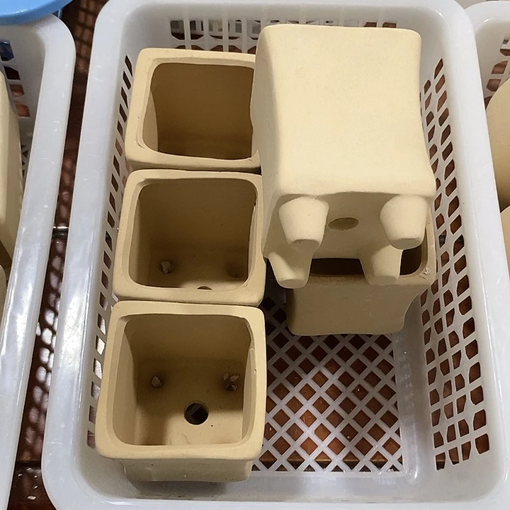 摆件陶盆有孔 瑕疵介意勿拍