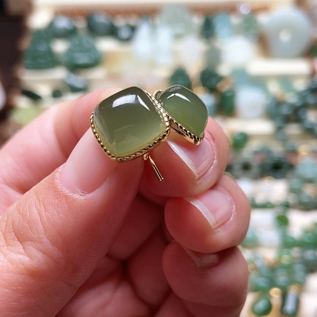 银S925镶嵌和田玉耳饰