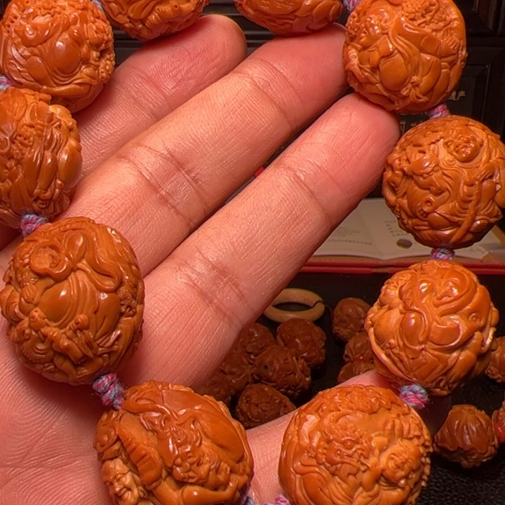 胖****橄榄核手串十八罗汉
