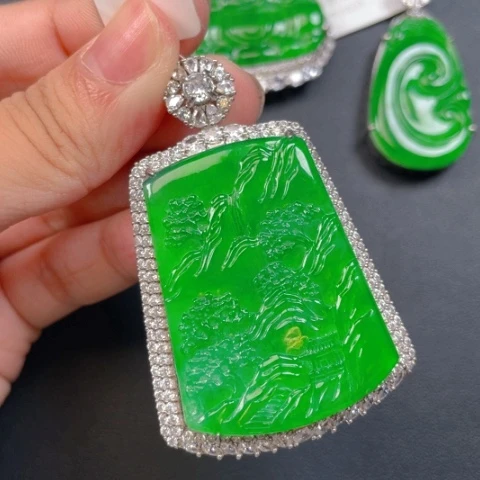 【闪购商品】颈饰银S925镶嵌翡翠翡翠