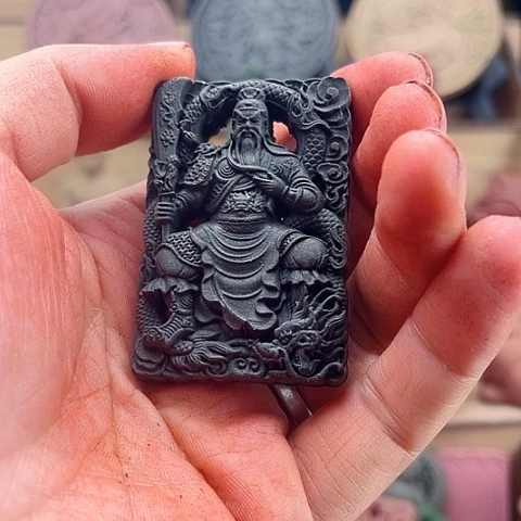 泥塑黑龙涎香方关公福利价