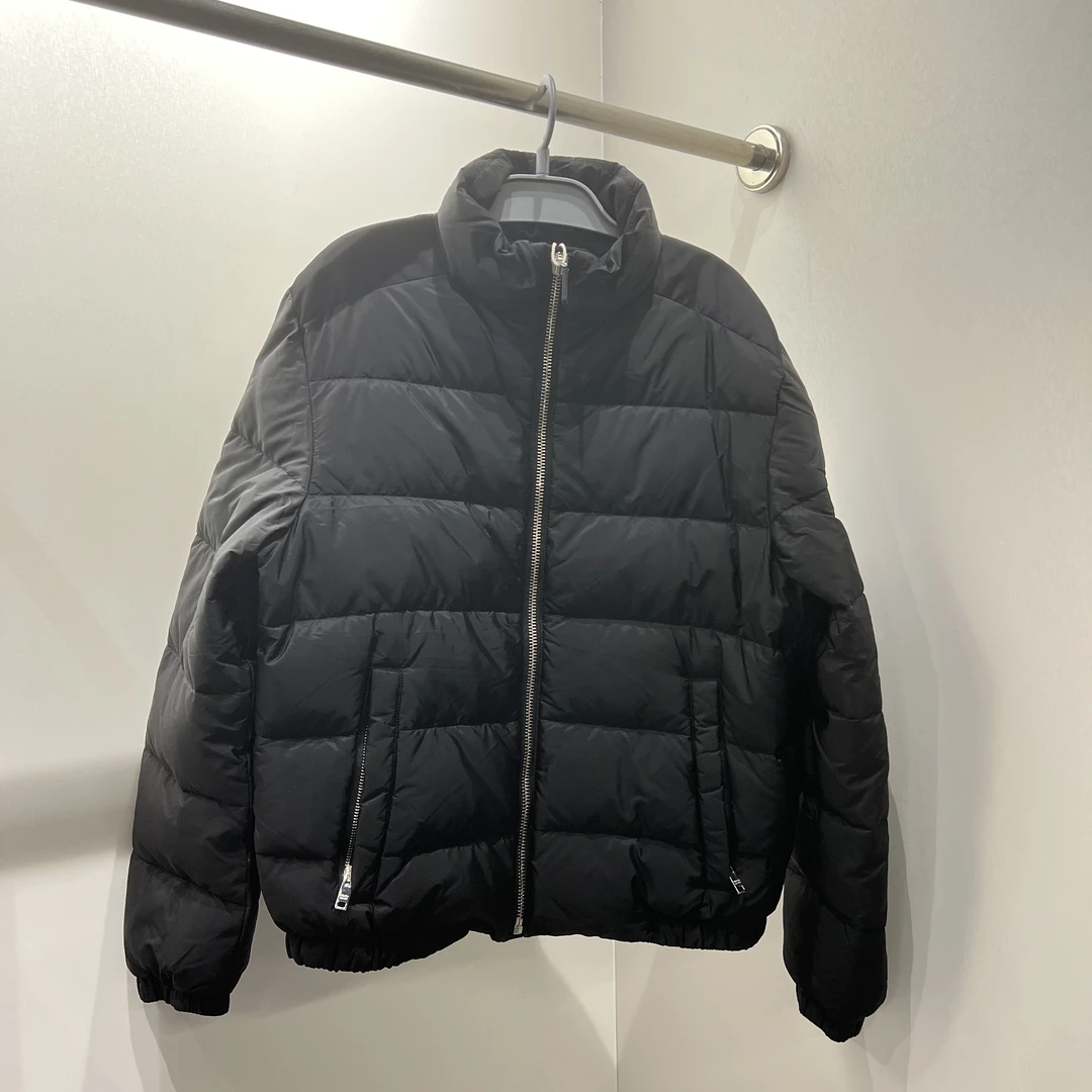 99新 Prada/普拉达 ww93 纯色三角肩标立领羽绒服 46码 锦纶