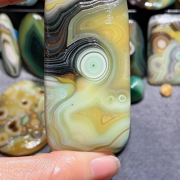 玛瑙珠宝奇石未镶嵌罗*诚