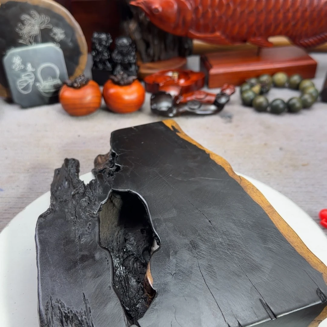 大果紫檀（缅甸花梨）阿*温